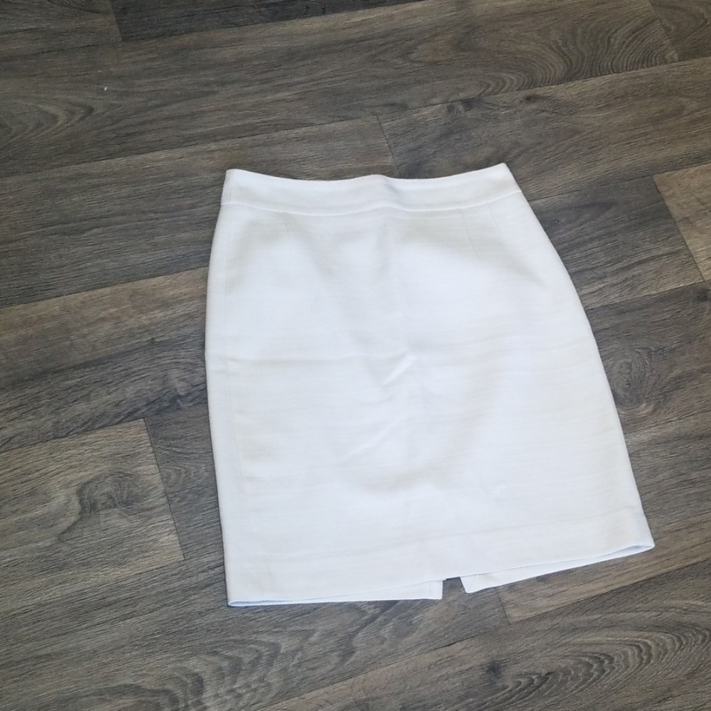 White tweed pencil skirt